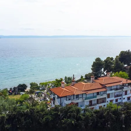On The Beach Neos Marmaras Exterior photo